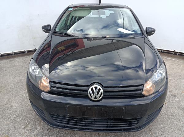 Golf VI  VOLKSWAGEN Golf VI (5K1) Imagem-1