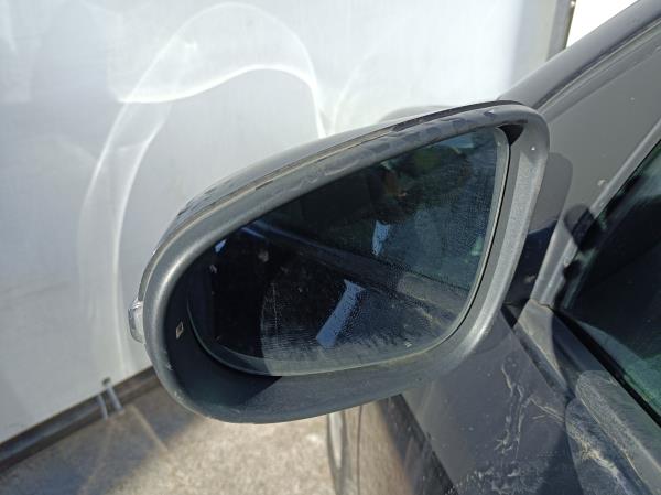 Golf VI  VOLKSWAGEN Golf VI (5K1) Imagem-11