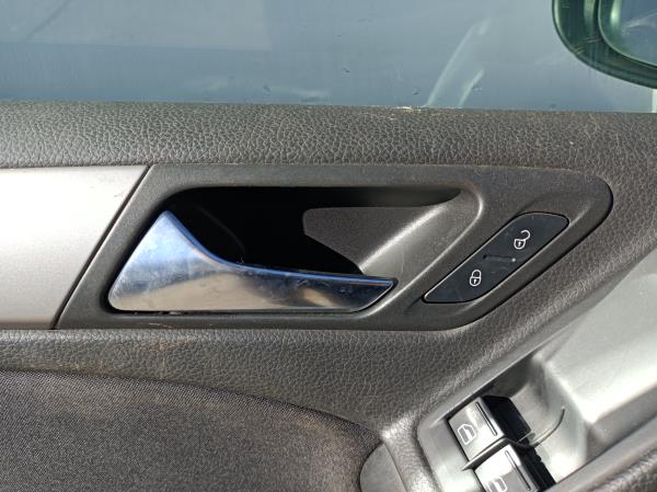 Golf VI  VOLKSWAGEN Golf VI (5K1) Imagem-49