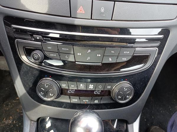 508 SW PEUGEOT 508 SW Imagem-110