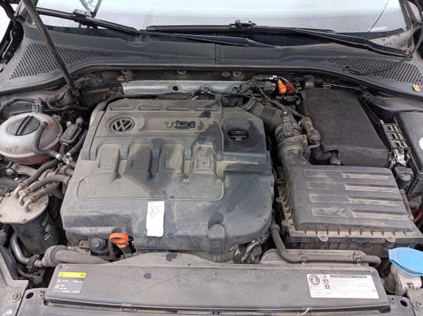 Golf VII  VOLKSWAGEN Golf VII (5G1, BQ1, BE1, BE2) Imagem-8