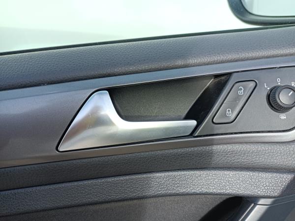 Golf VII  VOLKSWAGEN Golf VII (5G1, BQ1, BE1, BE2) Imagem-52