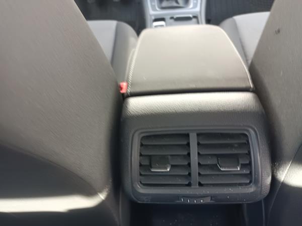 Golf VII  VOLKSWAGEN Golf VII (5G1, BQ1, BE1, BE2) Imagem-87