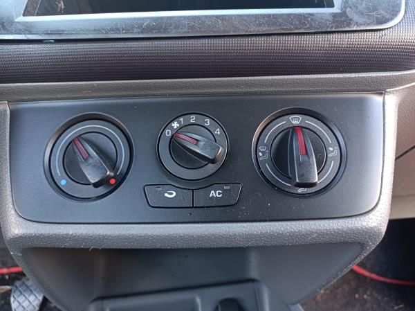 Ibiza IV  SEAT Ibiza IV (6J5, 6P1) Imagem-100