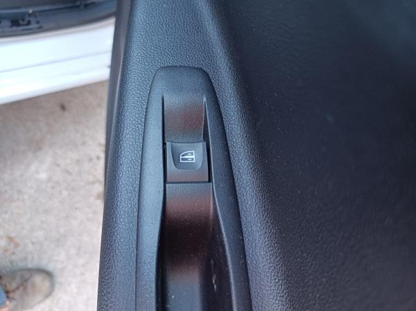 Zoe  RENAULT Zoe (BFM_) Imagem-64