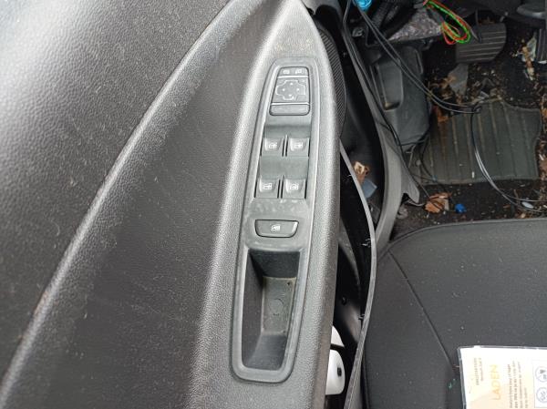 Zoe  RENAULT Zoe (BFM_) Imagem-100