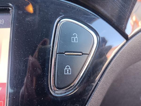 Corsa E OPEL Corsa E Imagem-58