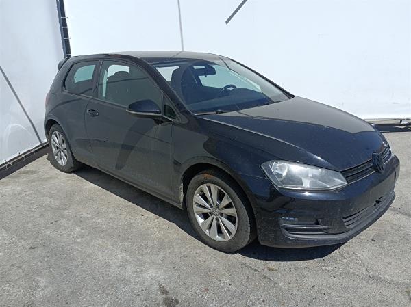 Golf VII  VOLKSWAGEN Golf VII (5G1, BQ1, BE1, BE2) Imagem-1