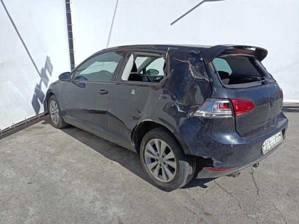 Golf VII  VOLKSWAGEN Golf VII (5G1, BQ1, BE1, BE2) Imagem-4