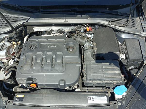 Golf VII  VOLKSWAGEN Golf VII (5G1, BQ1, BE1, BE2) Imagem-7