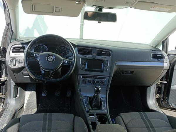 Golf VII  VOLKSWAGEN Golf VII (5G1, BQ1, BE1, BE2) Imagem-6
