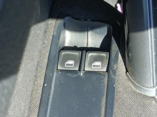 Golf VII  VOLKSWAGEN Golf VII (5G1, BQ1, BE1, BE2) Imagem-44