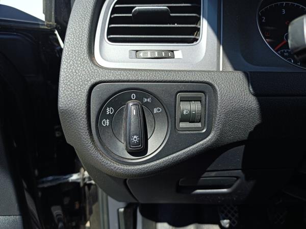 Golf VII  VOLKSWAGEN Golf VII (5G1, BQ1, BE1, BE2) Imagem-71