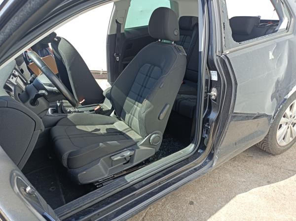 Golf VII  VOLKSWAGEN Golf VII (5G1, BQ1, BE1, BE2) Imagem-105