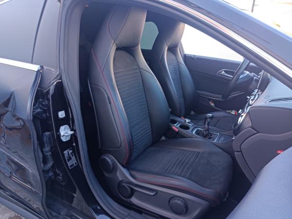 CLA Coupé  MERCEDES-BENZ CLA Coupé (C117) Imagem-53