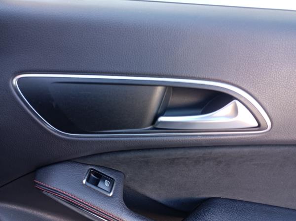 CLA Coupé  MERCEDES-BENZ CLA Coupé (C117) Imagem-77