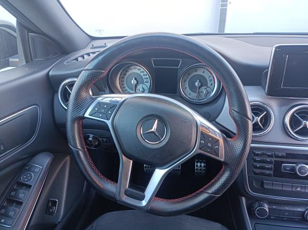 CLA Coupé  MERCEDES-BENZ CLA Coupé (C117) Imagem-108