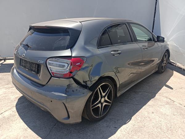 Classe A  MERCEDES-BENZ Classe A (W176) Imagem-2