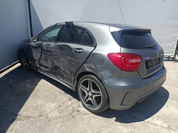 Classe A  MERCEDES-BENZ Classe A (W176) Imagem-4