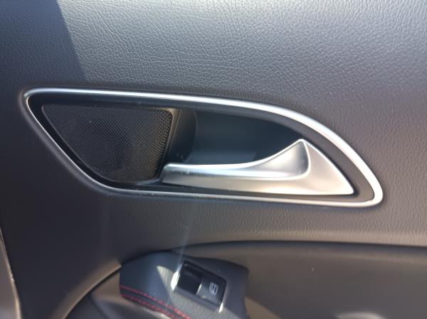 Classe A  MERCEDES-BENZ Classe A (W176) Imagem-60