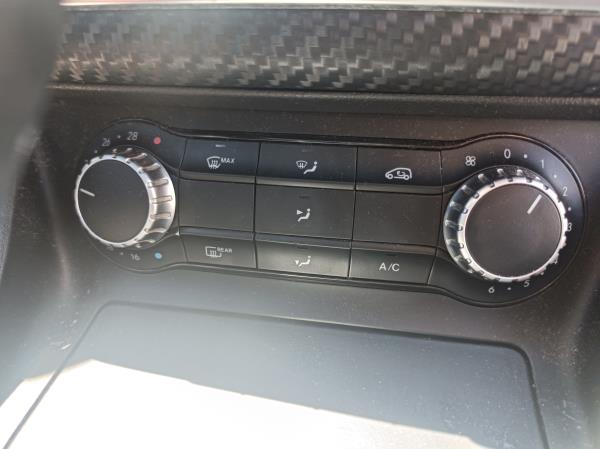 Classe A  MERCEDES-BENZ Classe A (W176) Imagem-76