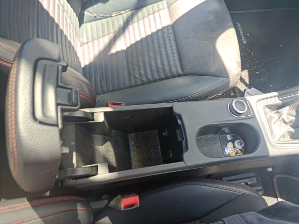 Classe A  MERCEDES-BENZ Classe A (W176) Imagem-82