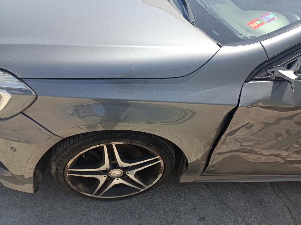 Classe A  MERCEDES-BENZ Classe A (W176) Imagem-118