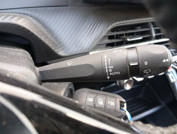 2008 II  PEUGEOT 2008 II (U_) Imagem-76