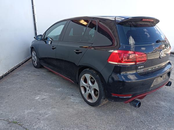 Golf VI  VOLKSWAGEN Golf VI (5K1) Imagem-4