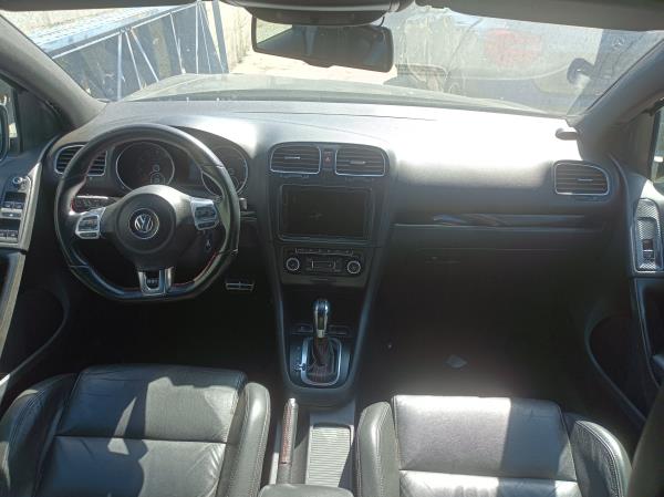 Golf VI  VOLKSWAGEN Golf VI (5K1) Imagem-6