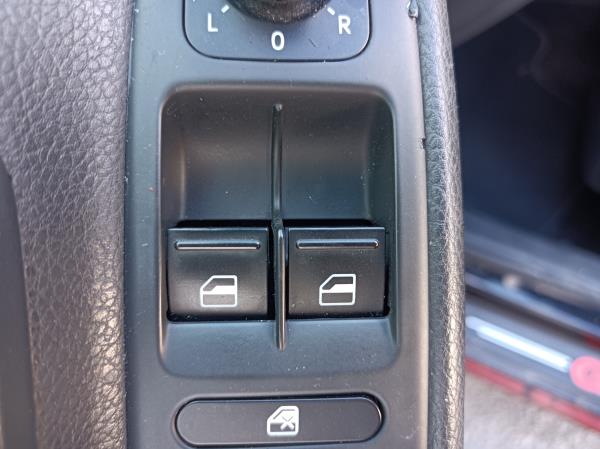 Golf VI  VOLKSWAGEN Golf VI (5K1) Imagem-60