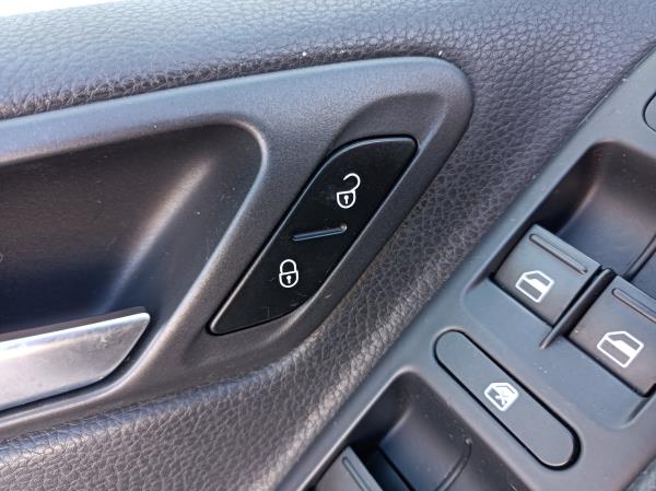 Golf VI  VOLKSWAGEN Golf VI (5K1) Imagem-64