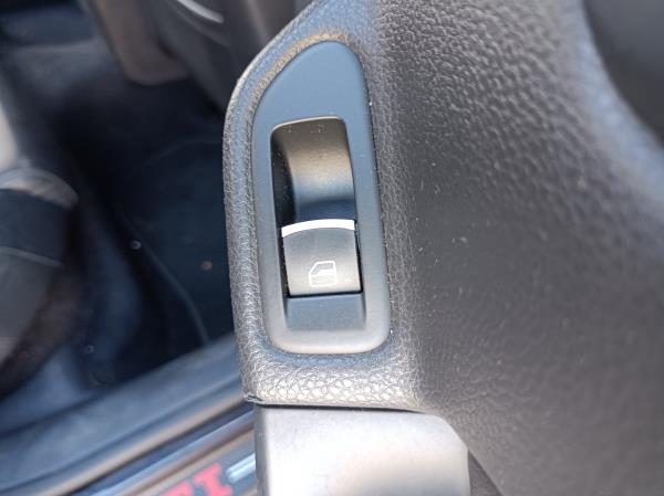 Golf VI  VOLKSWAGEN Golf VI (5K1) Imagem-71