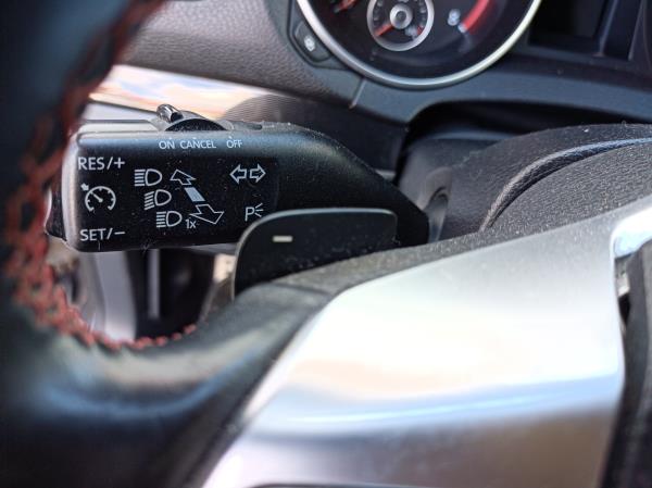 Golf VI  VOLKSWAGEN Golf VI (5K1) Imagem-99