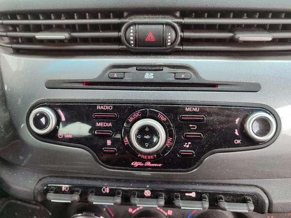 Giulietta  ALFA ROMEO Giulietta (940_) Imagem-75