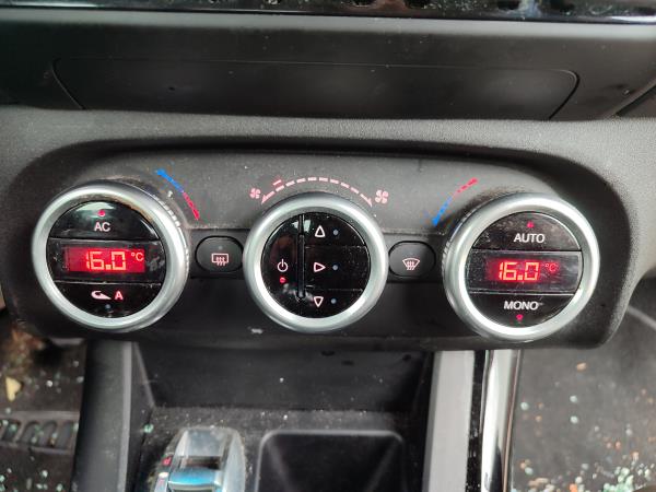 Giulietta  ALFA ROMEO Giulietta (940_) Imagem-77