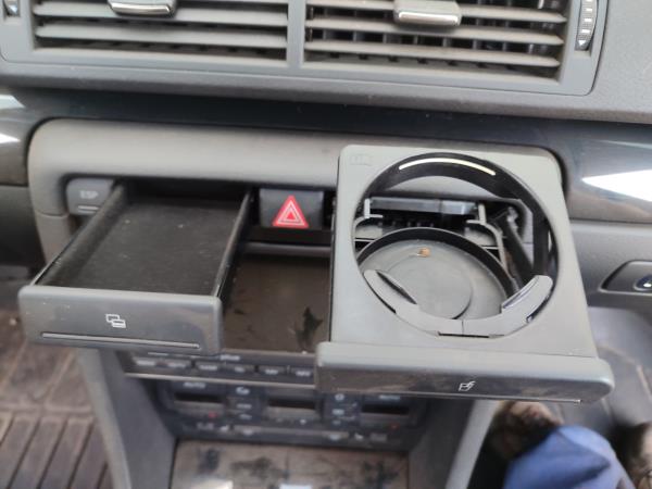 A4  AUDI A4 (8EC, B7) Imagem-81