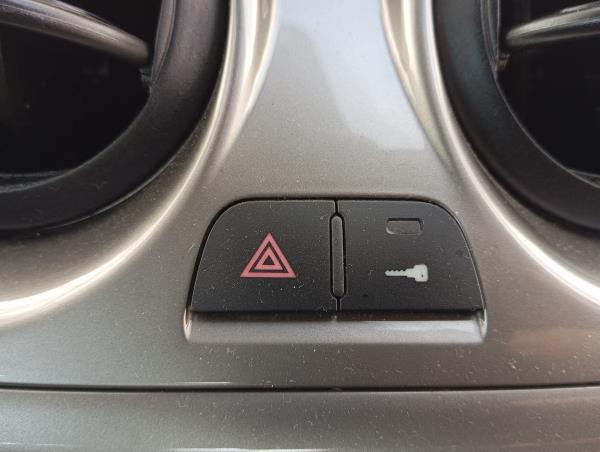 Mito  ALFA ROMEO Mito (955_) Imagem-76