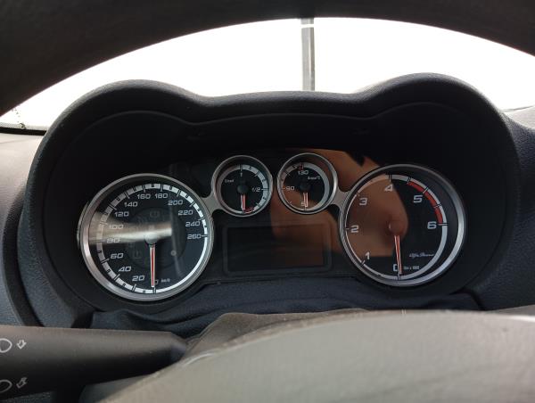 Mito  ALFA ROMEO Mito (955_) Imagem-83