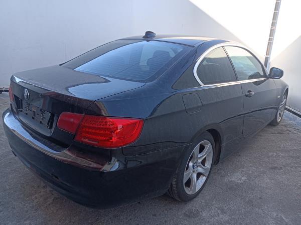 3 Coupé  BMW 3 Coupé (E92) Imagem-2