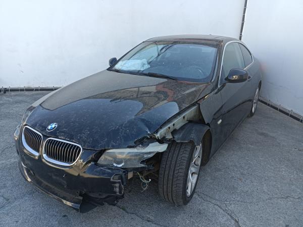 3 Coupé  BMW 3 Coupé (E92) Imagem-5