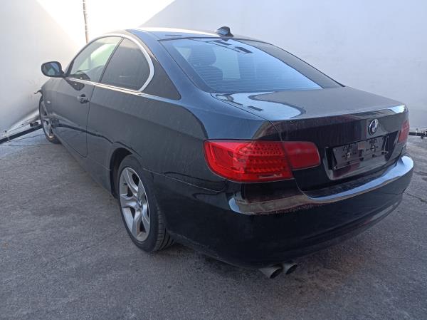 3 Coupé  BMW 3 Coupé (E92) Imagem-4