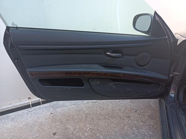 3 Coupé  BMW 3 Coupé (E92) Imagem-42