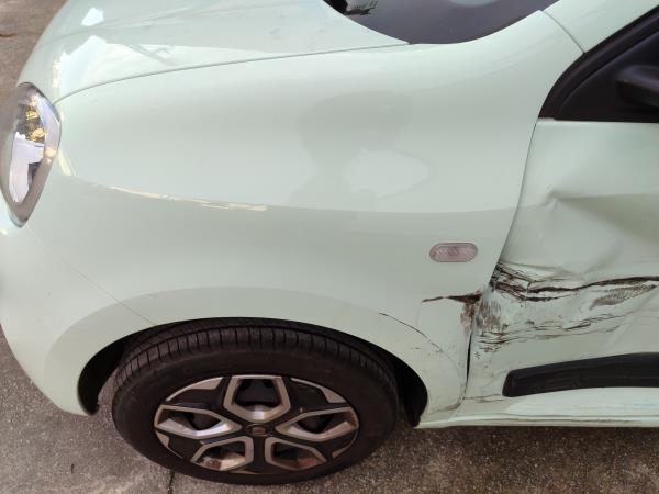 Twingo III  RENAULT Twingo III (BCM_) Imagem-39