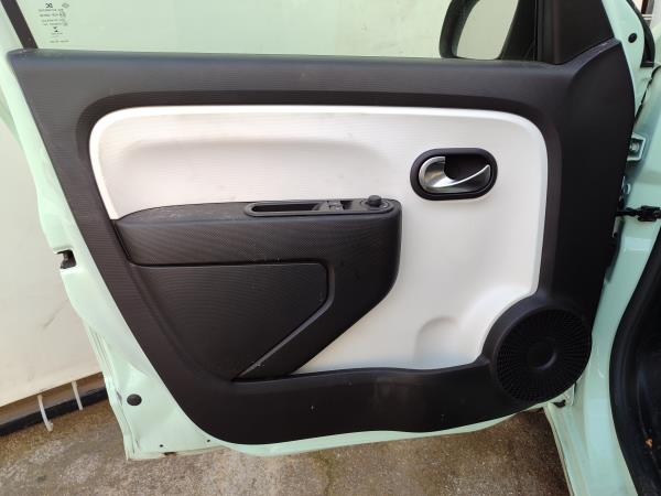 Twingo III  RENAULT Twingo III (BCM_) Imagem-52