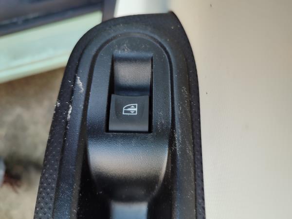 Twingo III  RENAULT Twingo III (BCM_) Imagem-71