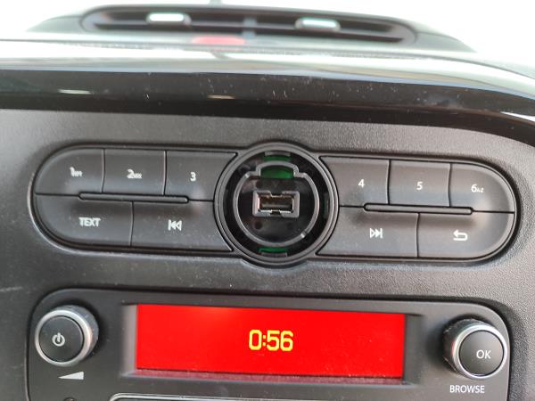 Twingo III  RENAULT Twingo III (BCM_) Imagem-80