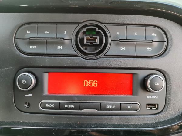 Twingo III  RENAULT Twingo III (BCM_) Imagem-82