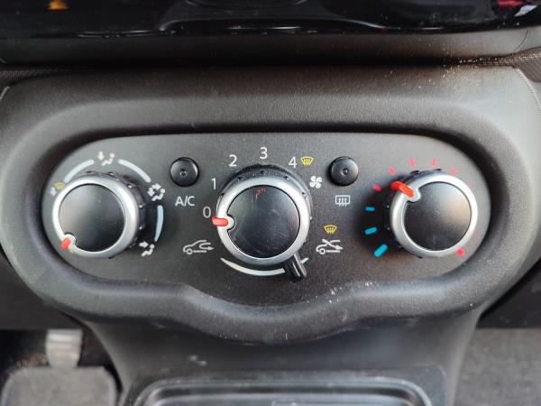 Twingo III  RENAULT Twingo III (BCM_) Imagem-83