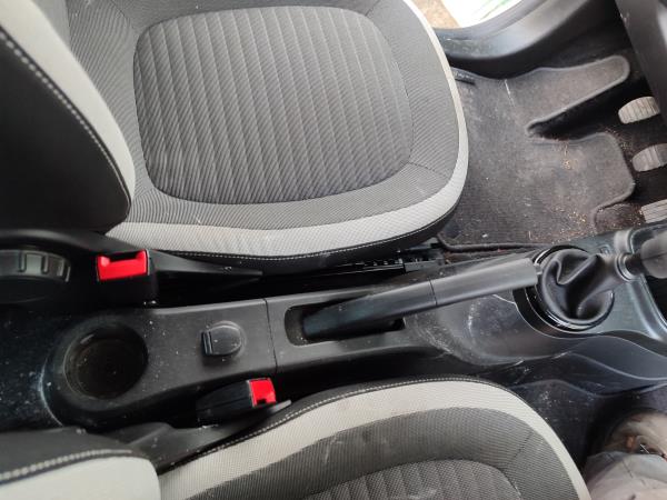 Twingo III  RENAULT Twingo III (BCM_) Imagem-89